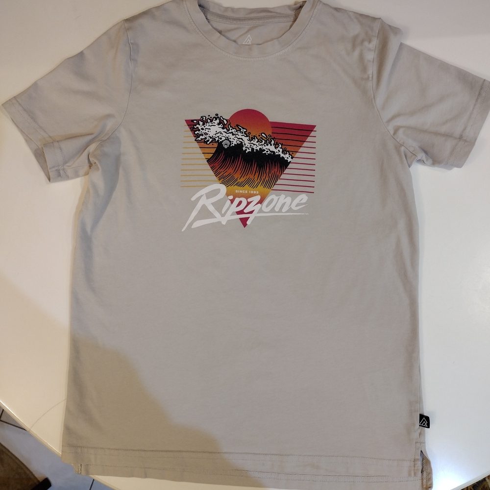 3/$20 Ripzone Kids Boy's Beige Graphic T-Shirt